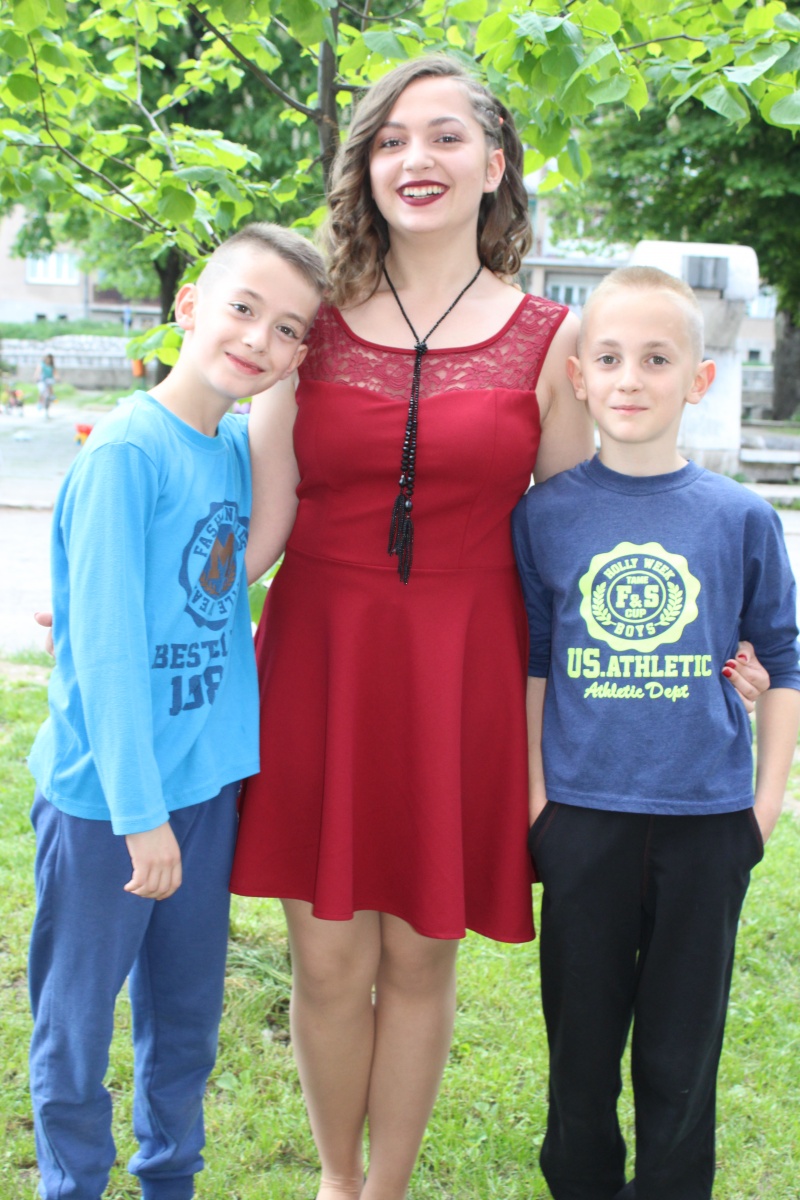 Naše „male“ maturantice