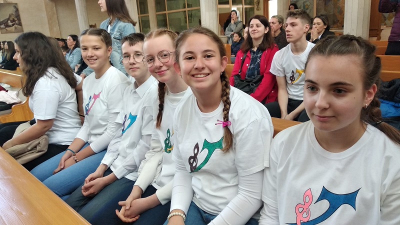 Svibanj pokucao na vrata