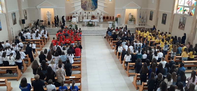 Svibanj pokucao na vrata